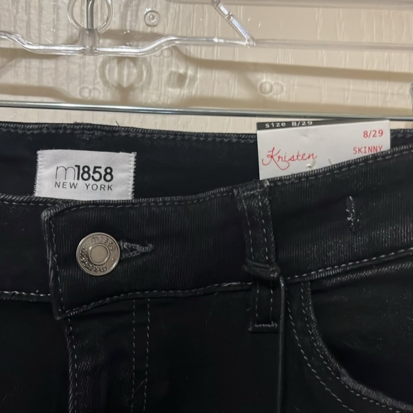 m1858 Kristen Skinny - Picture 6 of 10